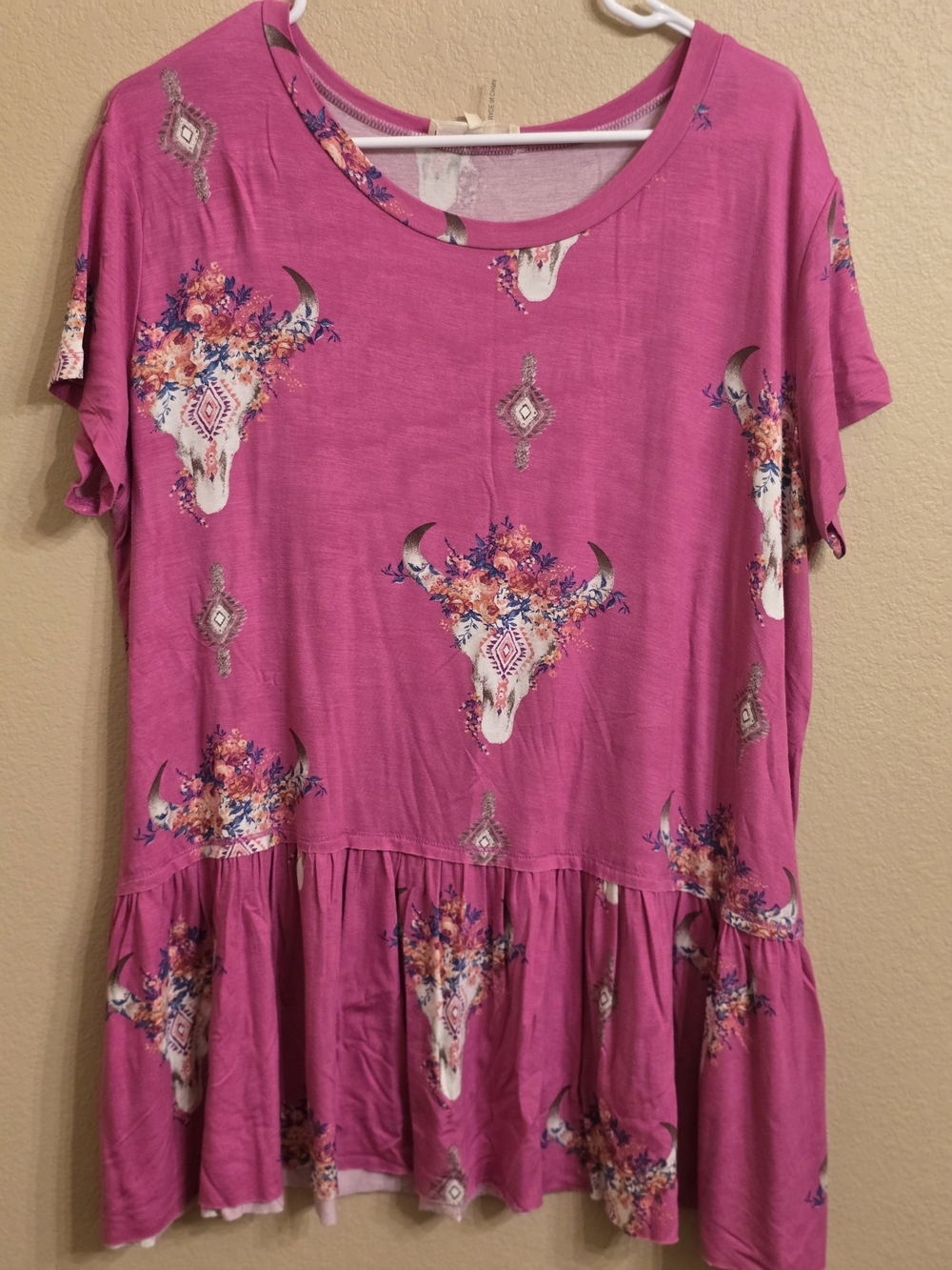 entro Hot Pink Floral Bull Skull Western Tee Size Large